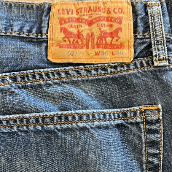 Levi Strauss & Co 527 low Boot Cut Men’s Jeans 36x30 excellent condition - Picture 2 of 10